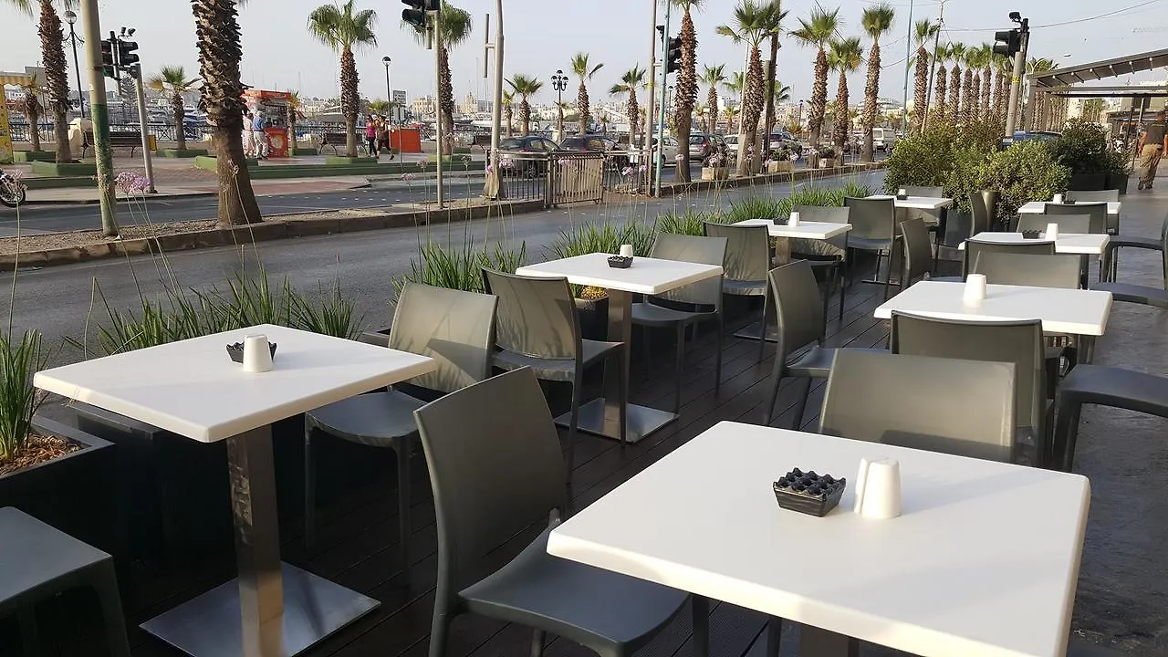 Hotel Kennedy Nova Gzira 4*,